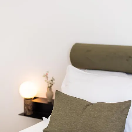 The Haus - Santa Barbara Ii Апартаменты