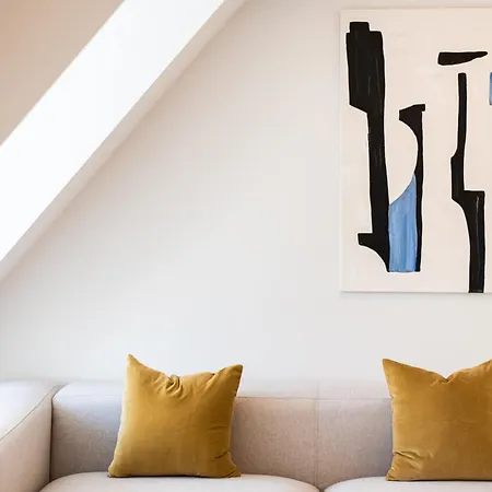 The Haus - Santa Barbara Ii